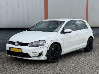 Volkswagen Golf 1.4 TSI GTE DSG picture 19