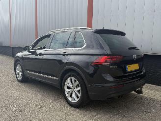 Volkswagen Tiguan 1.5 TSI ACT  AUTOMAAT 150 PK picture 19