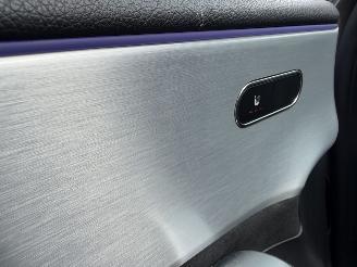 Mercedes A-klasse A250e AMG SFEER PANO picture 18