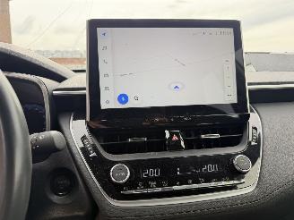 Toyota Corolla Cross Hybrid 140 Business picture 21