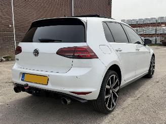 Volkswagen Golf 1.4 TSI GTE PANO picture 6
