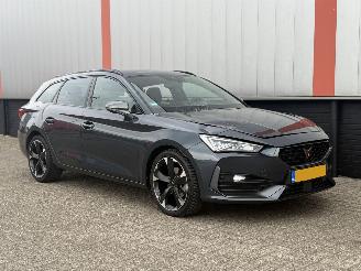 Vaurioauto  passenger cars Cupra Leon 1.5 eTSI AUTOMAAT 2023/1