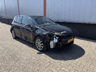  Volkswagen Golf 1.6 TDI Comfortline BlueMotion 2011/1