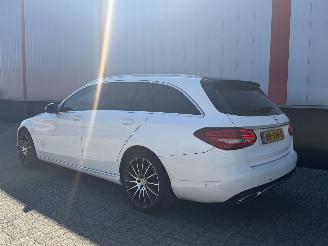 Mercedes C-klasse 350 e picture 19