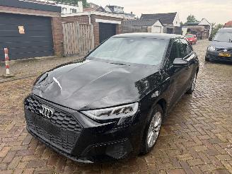 skadebil auto Audi A3 40 TFSI 2024/1