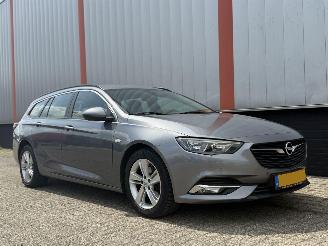 skadebil auto Opel Insignia 1.6 CDTI Business Executive AUTOMAAT SPORTS TOURER 2019/1