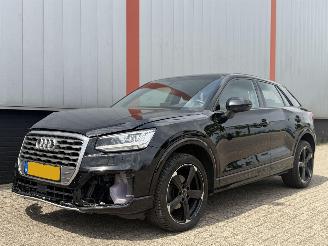 Schadeauto Audi Q2 30 TFSI 2021/1