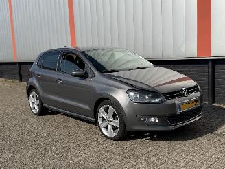 skadebil auto Volkswagen Polo 1.2 TSI Highline NAP 2014/1