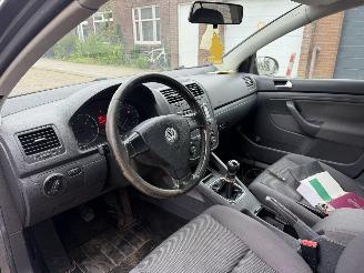 Volkswagen Golf 1.9 TDI picture 17