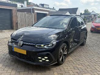 škoda osobní automobily Volkswagen Golf 1.4 TSI GTE PANO SFEER 2021/1