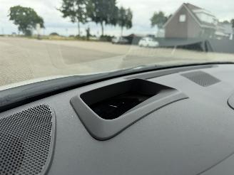 Toyota Yaris 1.5 Hybrid glasdak automaat picture 17