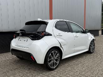 Toyota Yaris 1.5 Hybrid glasdak automaat picture 3