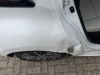 Toyota Yaris 1.5 Hybrid glasdak automaat picture 9