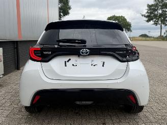 Toyota Yaris 1.5 Hybrid glasdak automaat picture 6