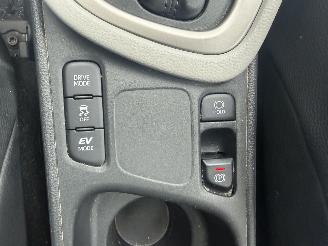 Toyota Yaris 1.5 Hybrid glasdak automaat picture 14