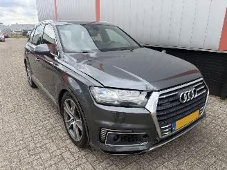 Audi Q7 3.0 TDI E Tron QUATTRO S Line Luchtvering picture 8