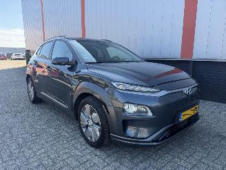 Unfallwagen Hyundai Kona EV Premium Sky 64 kWh 2020/1