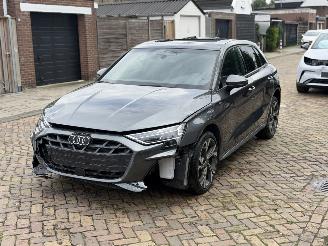 krockskadad bil auto Audi A3 SPORTBACK 35 TFSI S LINE 1.200 KM!!!! 2025/1
