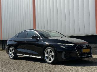 Unfallwagen Audi A3 LIMOUSINE 30 TFSI S LINE AUTOMAAT NAP!!! 2023/1