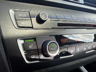 BMW 2-serie 220i Coupe Automaat picture 24