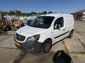 Schadeauto Mercedes Citan 108 CDI BlueEFFICIENCY 2014/1