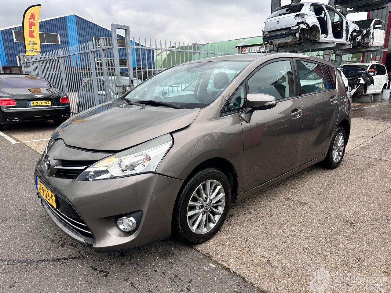 Toyota Verso 1.6 VVT-i 59.000KM