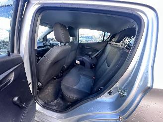 Opel Karl 1.0 picture 8