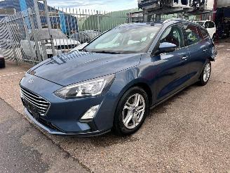skadebil auto Ford Focus 1.0 ECOBOOST 125PK 2020/7