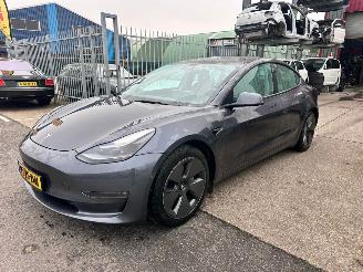 skadebil auto Tesla Model 3 LONG RANGE DUAL MOTOR ADW 75 KWH 2021/11
