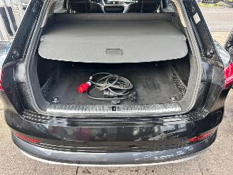 Audi E-tron 55 QUATTRO 95KWH PRO LINE PLUS picture 14