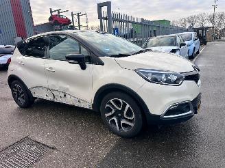 Renault Captur 0.9 TCe DYNAMIQUE picture 3