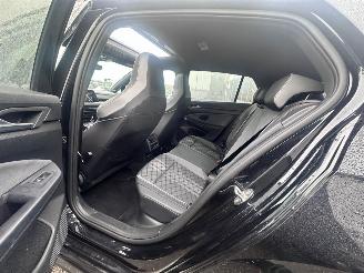 Volkswagen Golf 1.5  R LINE / eTSI / DSG / PANO / HEAD UP / VOLLE AUTO picture 8