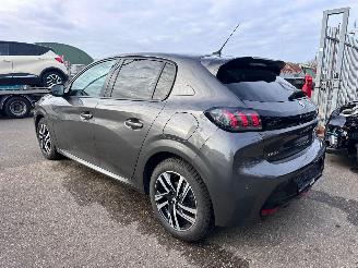 Peugeot 208 1.2 AUTOMAAT picture 6