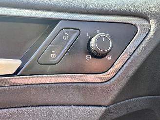 Volkswagen Golf 1.0 TSI / DSG / PANO / picture 14