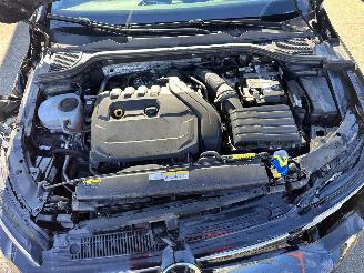 Volkswagen Golf 1.5 e-TSI / DSG / picture 16