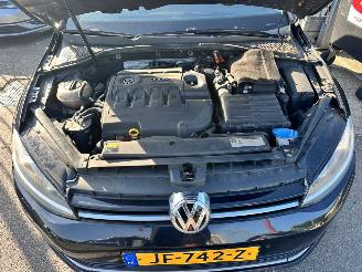 Volkswagen Golf 1.6 TDI /  PANO / LEER / VOLLE AUTO picture 14