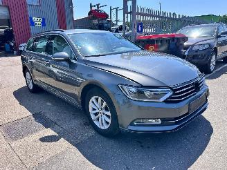 skadebil auto Volkswagen Passat 1.4 TSI 2016/9