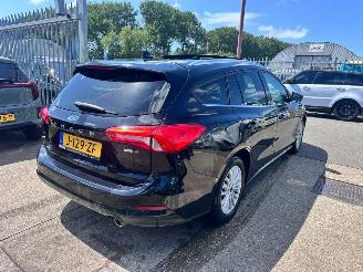 Ford Focus 1.0 EcoBoost Hybride / PANO / TITANIUM picture 5