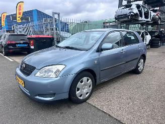 uszkodzony samochody osobowe Toyota Corolla 1.6 VVT-i TERRA 2004/3