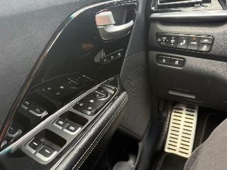 Kia e-Niro 64 KWH DYNAMICLINE / OPENDAK picture 16