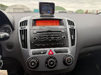 Kia Cee d 1.6 ALL STARS picture 10