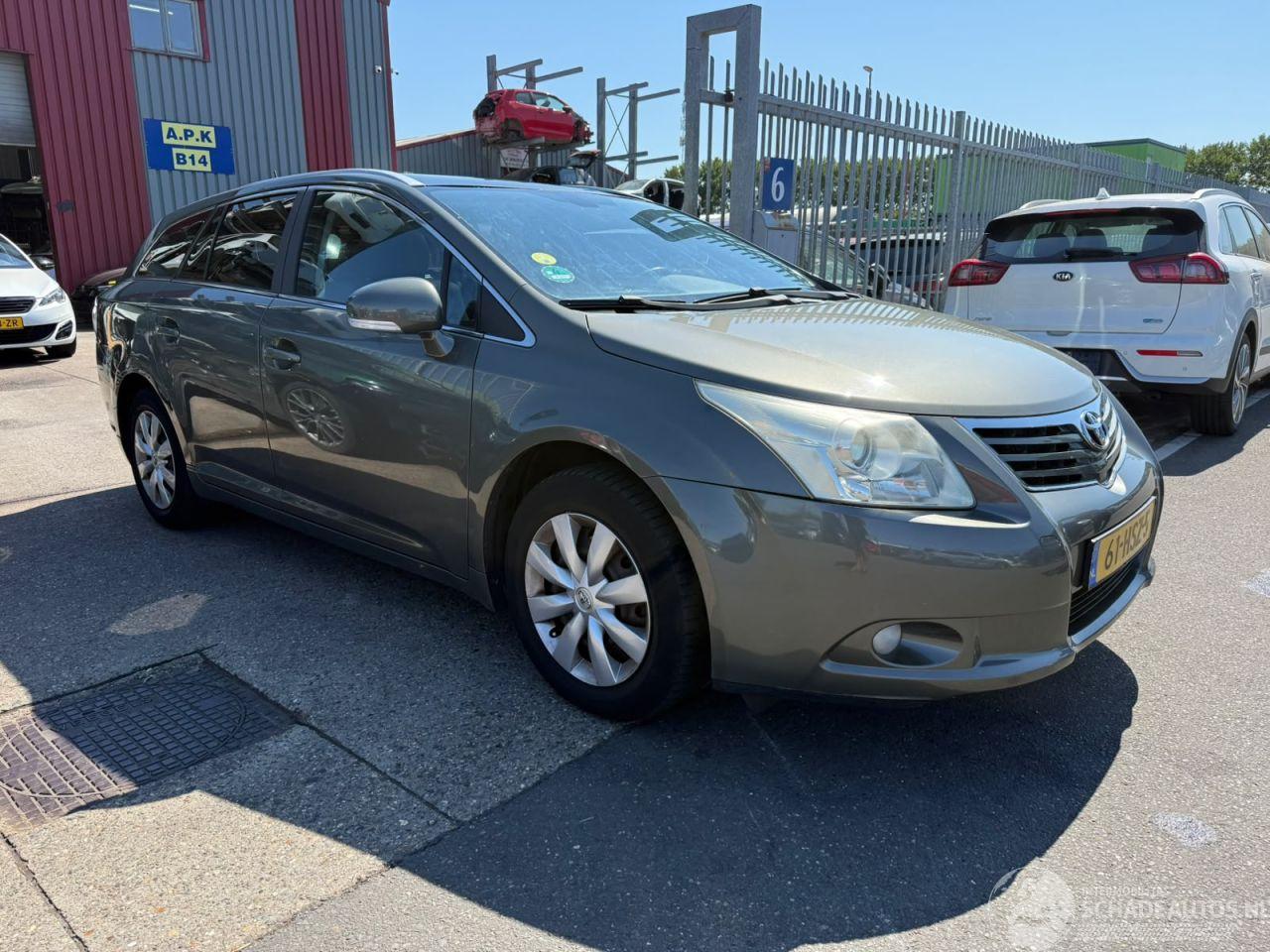 Toyota Avensis 1.8 VVT-i / AUTOMAAT/ PANO