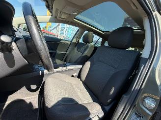 Toyota Avensis 1.8 VVT-i / AUTOMAAT/ PANO picture 16