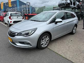 Avarii autoturisme Opel Astra 1.6 CDTI / AUTOM / SPORTS TOURER 2017/6