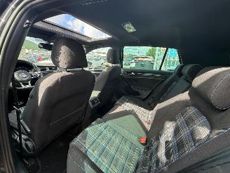 Volkswagen Golf 1.4 TSI / GTE / DSG / PANO picture 9