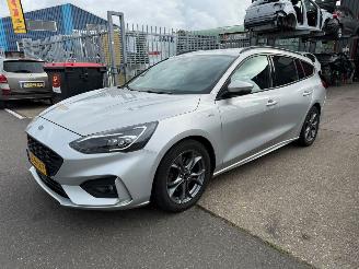 skadebil auto Ford Focus 1.0 ECOBOOST AUTOMAAT / TITANIUM / X BUSINESS 2020/7