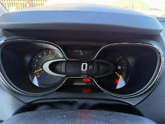 Renault Captur 1.2 TCe / AUTOMAAT/ HELLY HANSEN picture 10