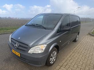 damaged commercial vehicles Mercedes Vito 113CDI AIRCO 2011/6