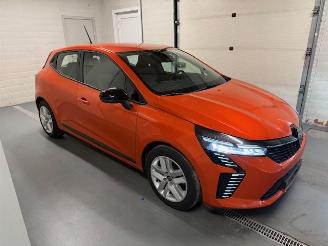 Schadeauto Renault Clio  2024/12