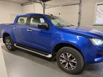 uszkodzony samochody osobowe Isuzu D-Max // NUR 12000 KM // 2024/7